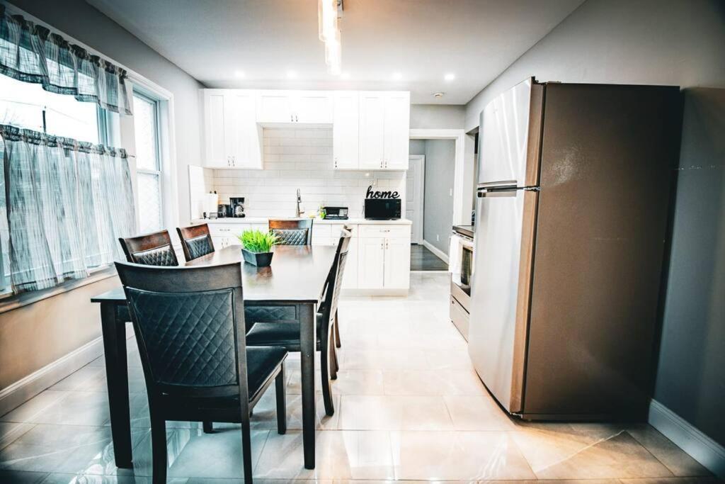 Comfortable 3Br, 1 Bath Close To The Falls Niagara Falls Exterior foto